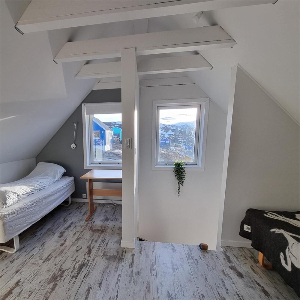 Igdlo Guesthouse Narsaq Экстерьер фото