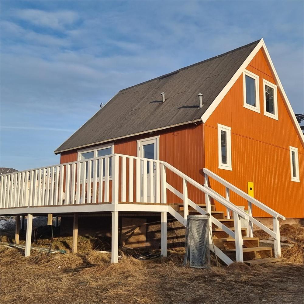 Igdlo Guesthouse Narsaq Экстерьер фото